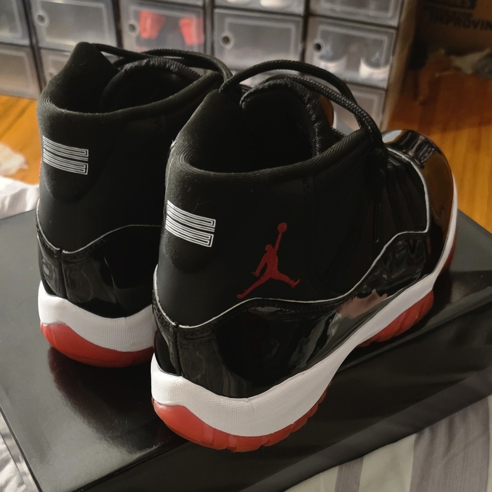 Jordan 11 Bred 2019 Mens Size 10.5 $125.00 Like New Incredible Condition - Picture 3 of 7